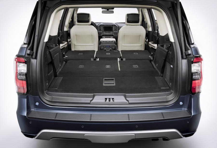 Багажник Ford Expedition Platinum 2017 года  (фото 3 из 15)